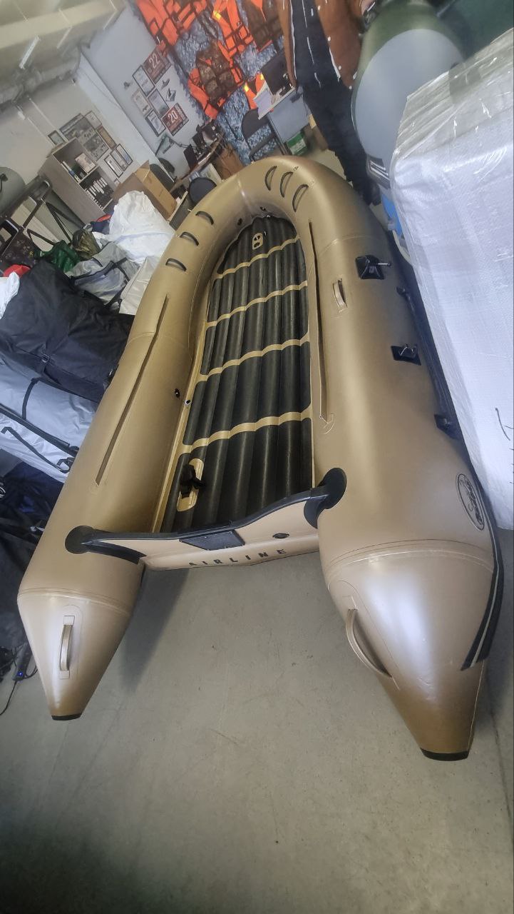 Лодка Badger Air Line 420